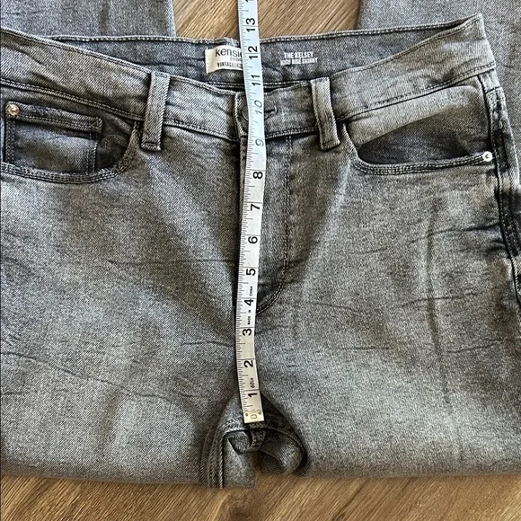 Kensie Gray Denim Jeans - Picture 5 of 9
